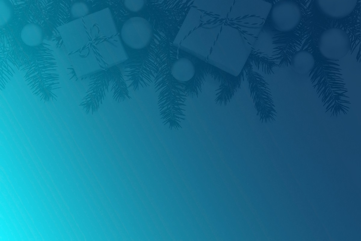 Weihnachtliches Motiv mit Geschenken, die auf grünen Zweigen liegen